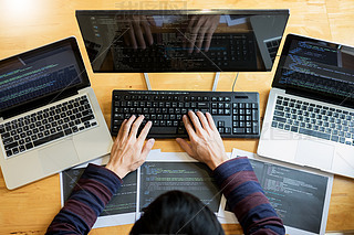 從簡筆畫到復雜系統(tǒng) 臺式電腦與計算機技術(shù)開發(fā)的演進之路